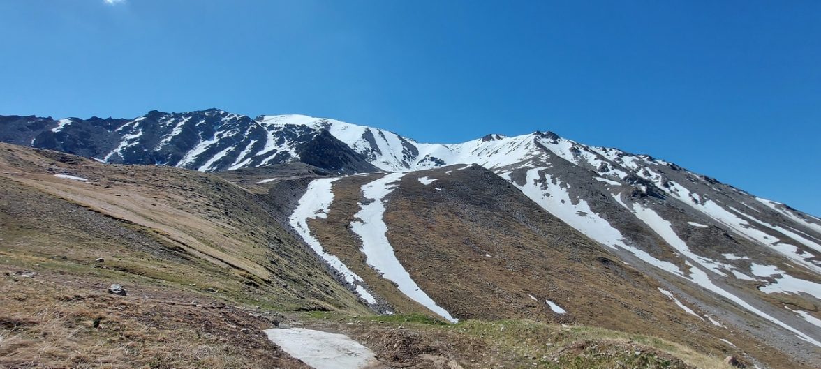 Алмарасан с Космоса фото